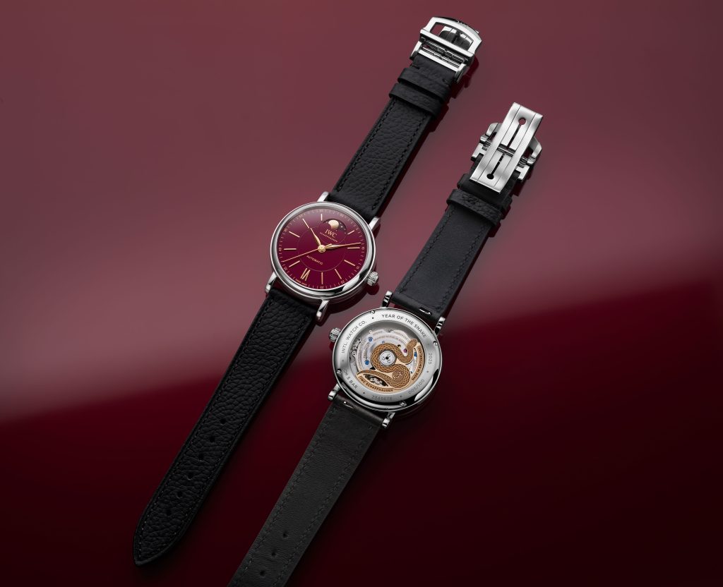 IWC 柏涛菲诺月相腕表特别版,嫣红表盘+镀金蛇形摆陀迎蛇年