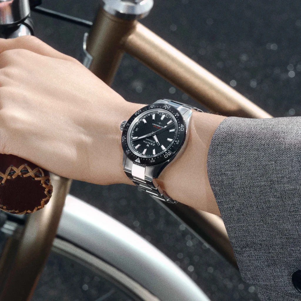 ZENITH CHRONOMASTER Solo Sport：El Primero高振频首次变成三针日常运动腕表